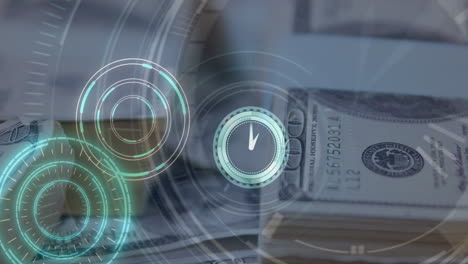 animación del reloj sobre los billetes