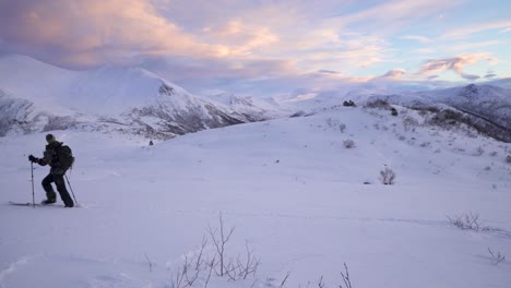 Splitboarder-morning-hiking-in-mountain