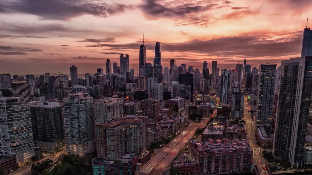 vista aérea de chicago timelapse desde el oeste al amanecer