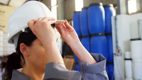 worker wearing hard hat