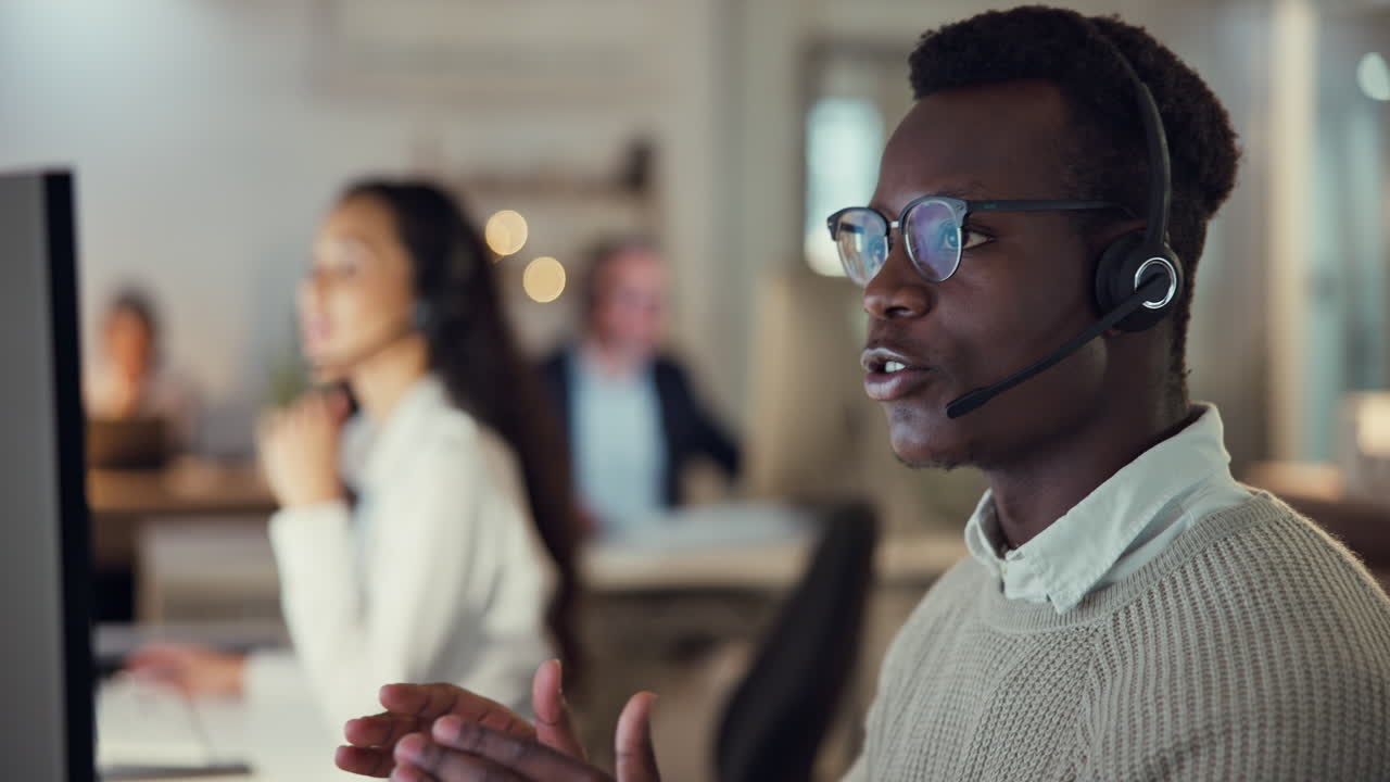 Contact center agent, lead generation