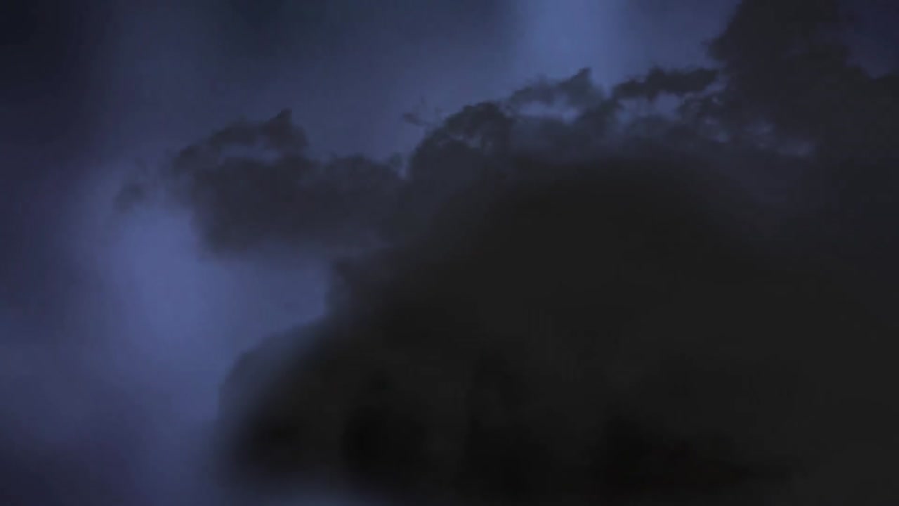 폭풍우의 밤하늘