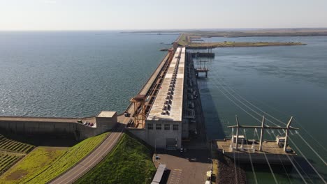 A-lateral-dron-view-of-Yacyretá-Hydroelectric-in-Argentina-and-Paraguay