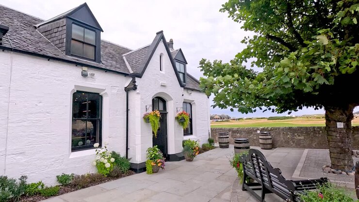Una scena tranquilla al Jigger Inn, Scozia