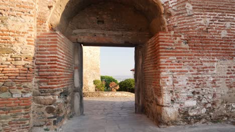 anna palaiologina gate in thessaloniki, greece