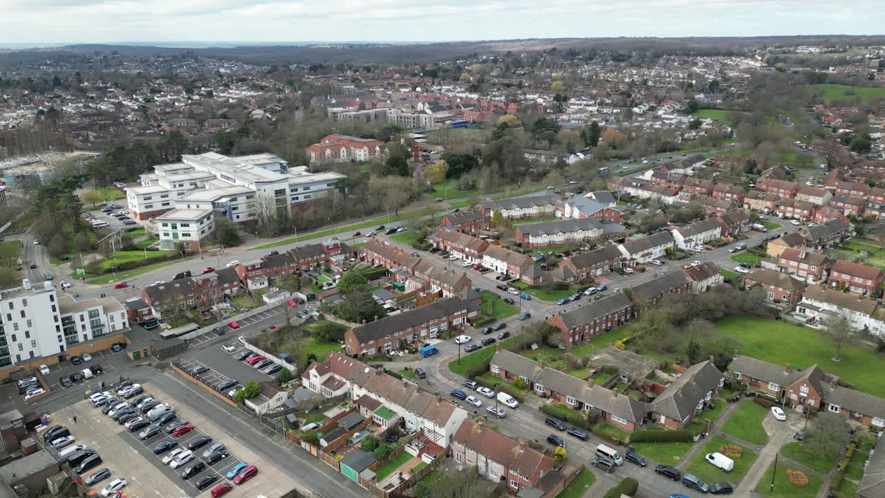 urbanización debden essex reino unido drone vista aérea