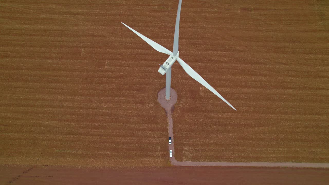 부러진 풍력 터빈은 유지 보수가 필요합니다, 블레이드 여전히, 새로운 샤론, 아이오와