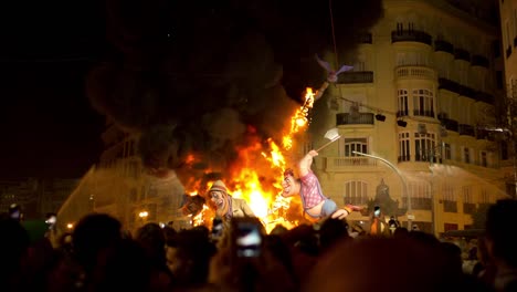 Fallas-Burning-0-01