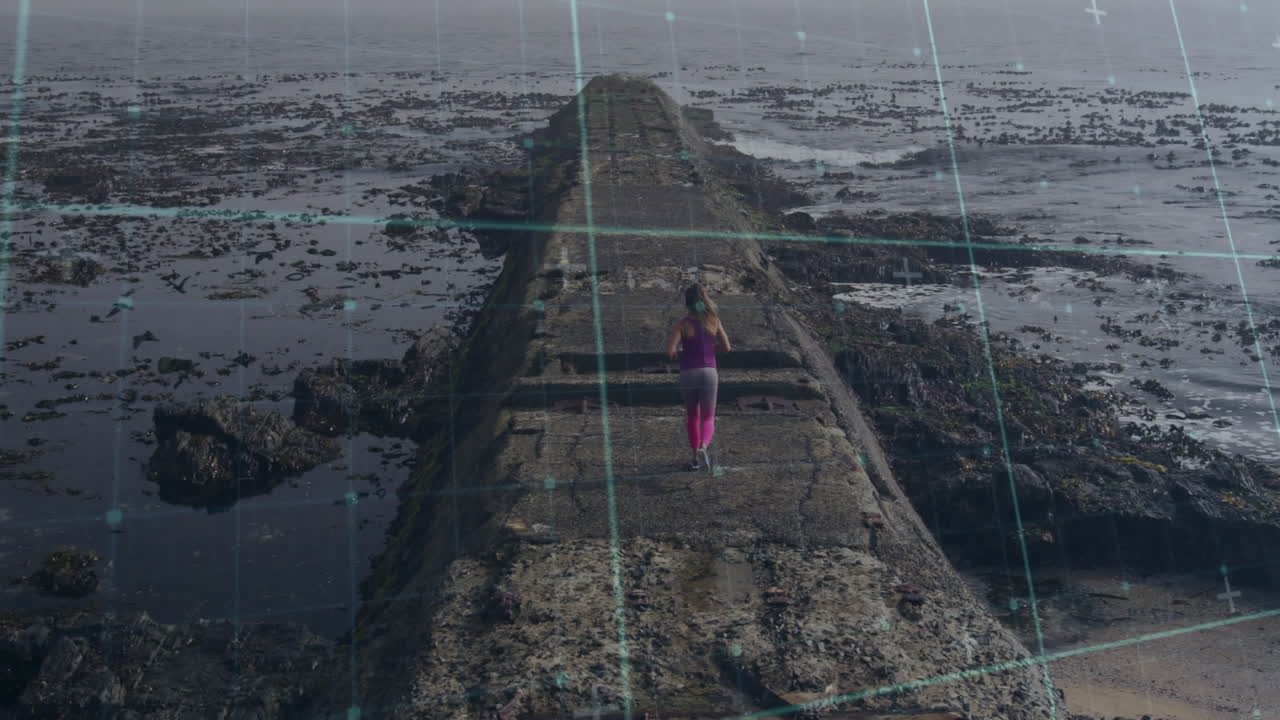 corriendo por un camino rocoso, mujer sobre líneas de cuadrícula animación