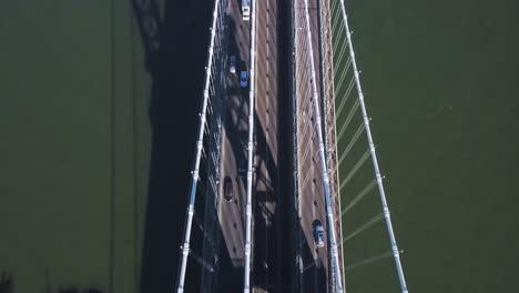 Top-Aerial-View-Of-The-Traffic-Road-On-The-Brooklyn-Bridge-New-York