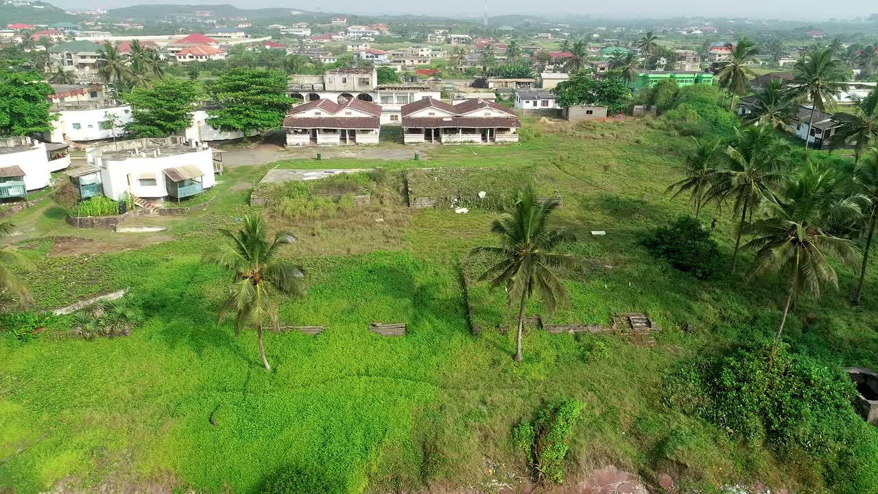 Dengan menggunakan penomoran judul rekaman, Anda dapat menemukan rekaman serupa yang diambil di lokasi yang sama dari sudut yang berbeda dan lebih banyak lagi