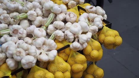 garlic and lemons at a market