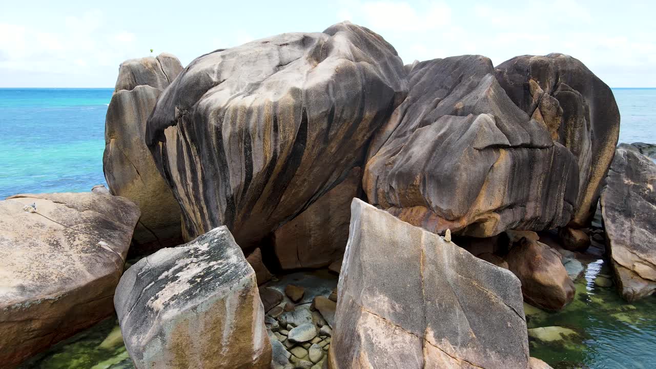 세이셸 la digue 바위 공중 drone13.mp4