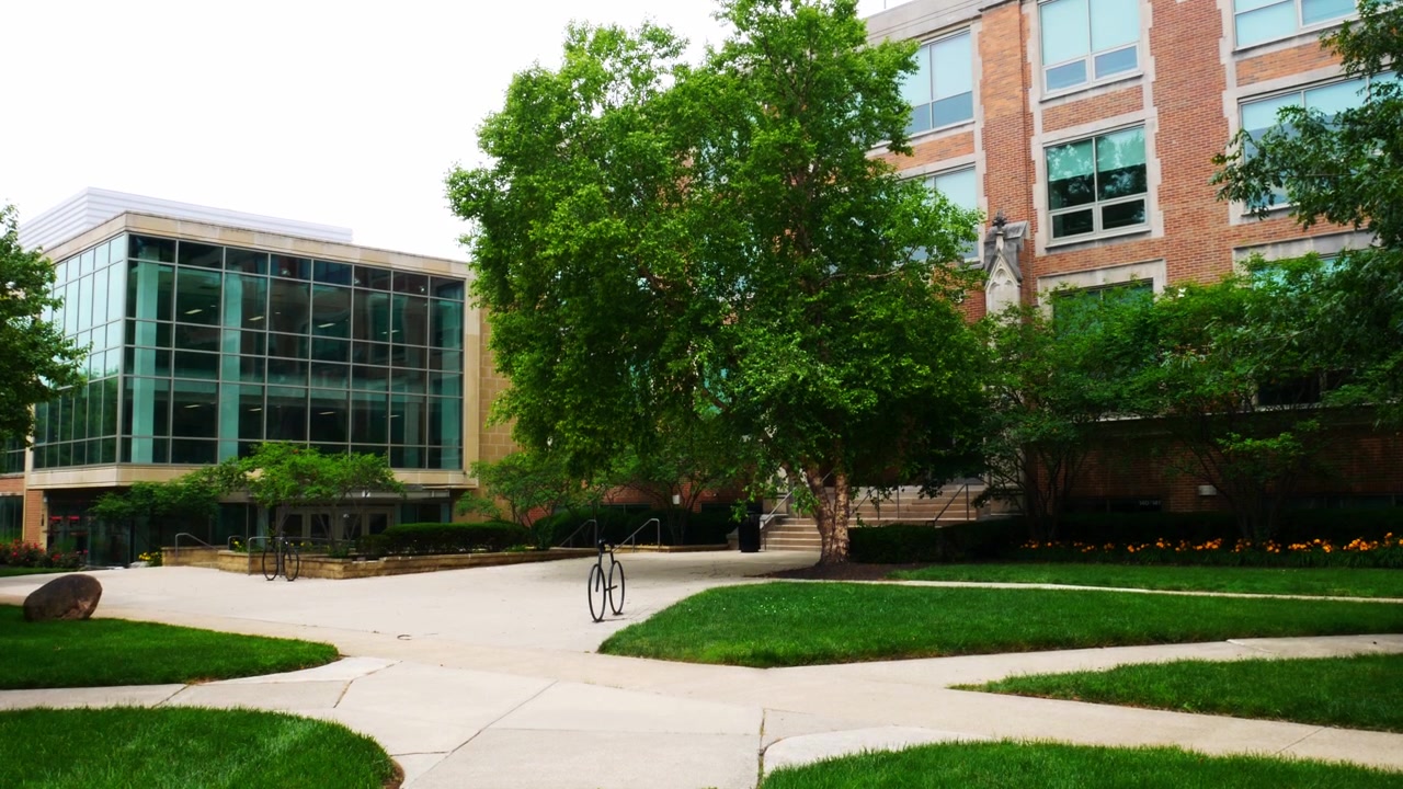 Universidad Otterbein, Westerville Ohio, campus y sus edificios incluyendo el Centro de Ciencias