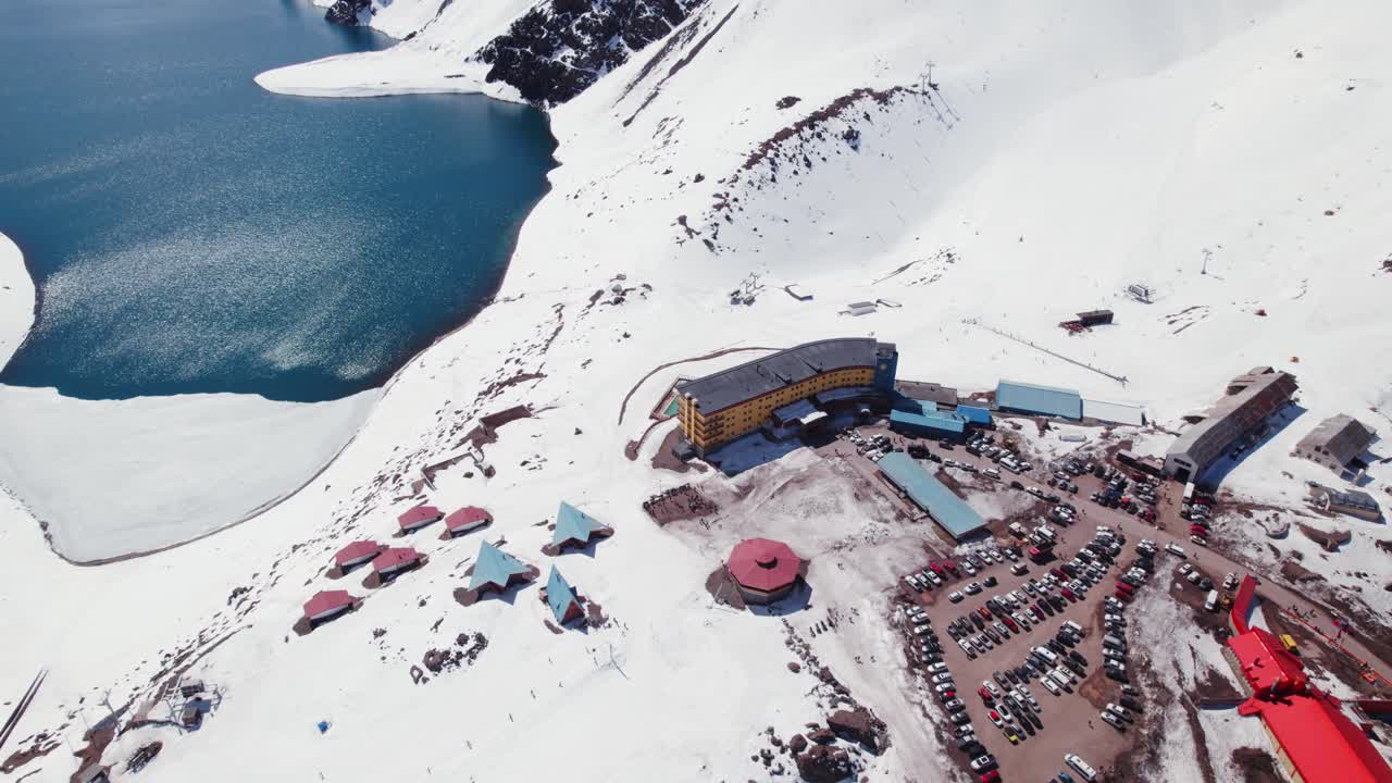 volando en ski portillo y tierra oficinas hoteles en las condes, los andes, región metropolitana, chile