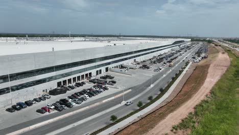 Planta-De-Fabricación-De-Tesla-En-Austin,-Tx