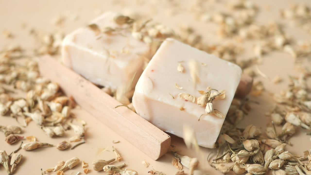 자스민 손으로 만든 비누 바