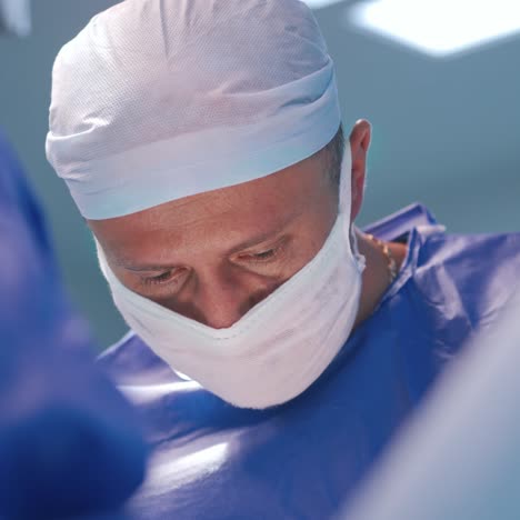 surgeon operating live shot
