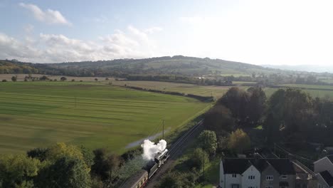 cotswolds steam train running along the gloucestershire and worcestershire border of the cotswolds