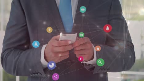 animación de la red de conexiones e iconos sobre el empresario caucásico