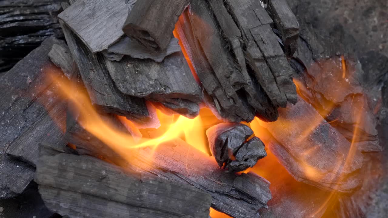 장작, 굽기, 불, 불씨, 스토브, 나무 난방의 개념