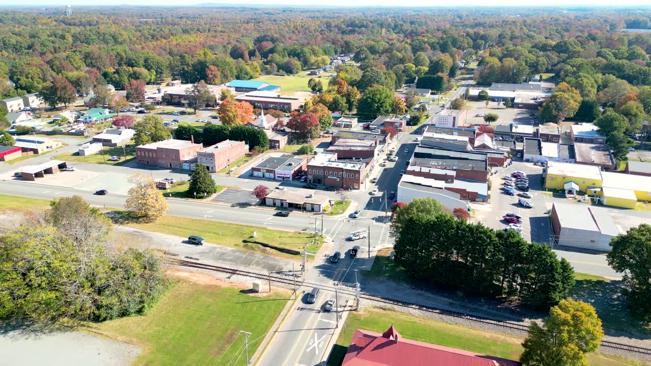Panning over Liberty NC in rural North Carolina