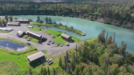 Aerial-footage-of-the-Kenai-River-in-Soldotna,-Alaska