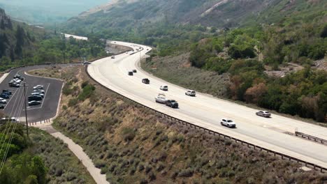 capturando el movimiento de derecha a izquierda del tráfico en provo canyon road