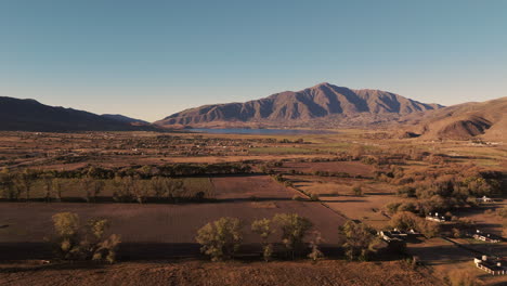 paranomic shot of dique la pueblo del mollar, tucumán, tafí del valle, argentina