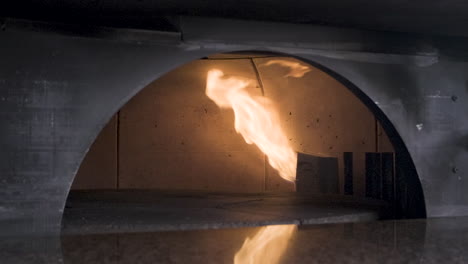 stone oven with turning around the fire