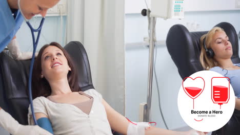 animación del texto de donar sangre con bolsa de sangre y logotipo del corazón, sobre la enfermera y los donantes sonrientes
