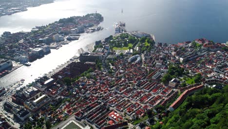 bergen is a city and municipality in hordaland on the west coast of norway. bergen is the second-largest city in norway.