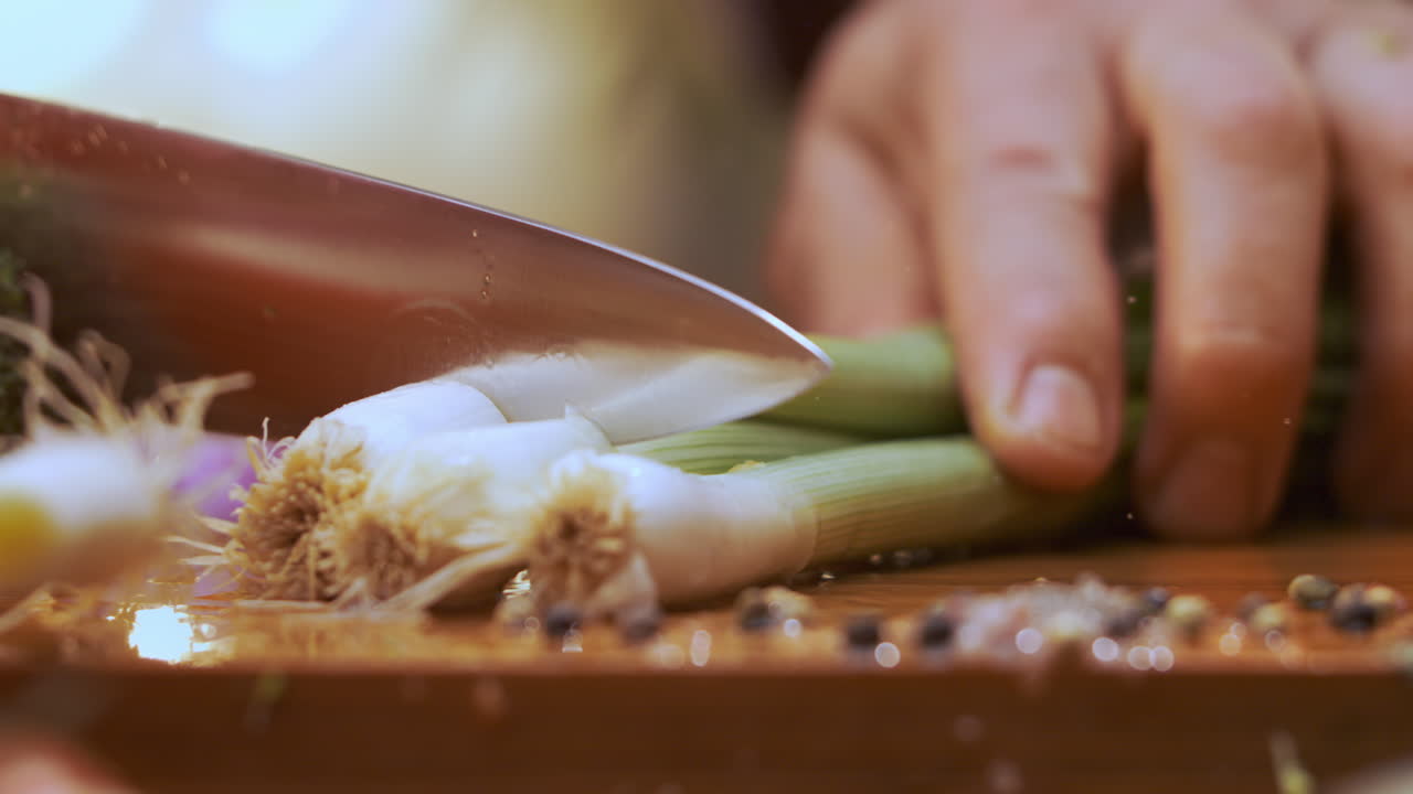 Chef prepara verdure