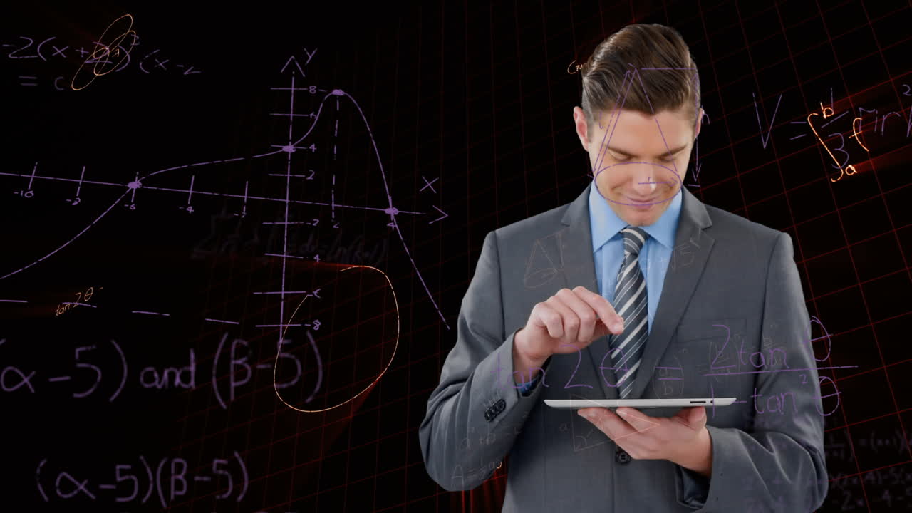 animación de procesamiento de datos y ecuaciones matemáticas sobre hombre de negocios usando tableta