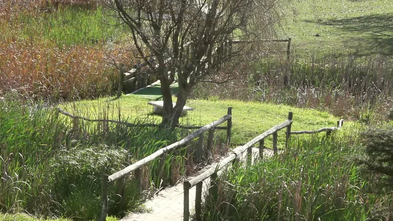 Small bridge crossing over a dam