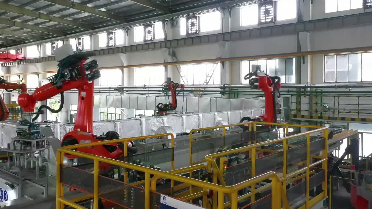 máquinas industriales automatizadas por robots