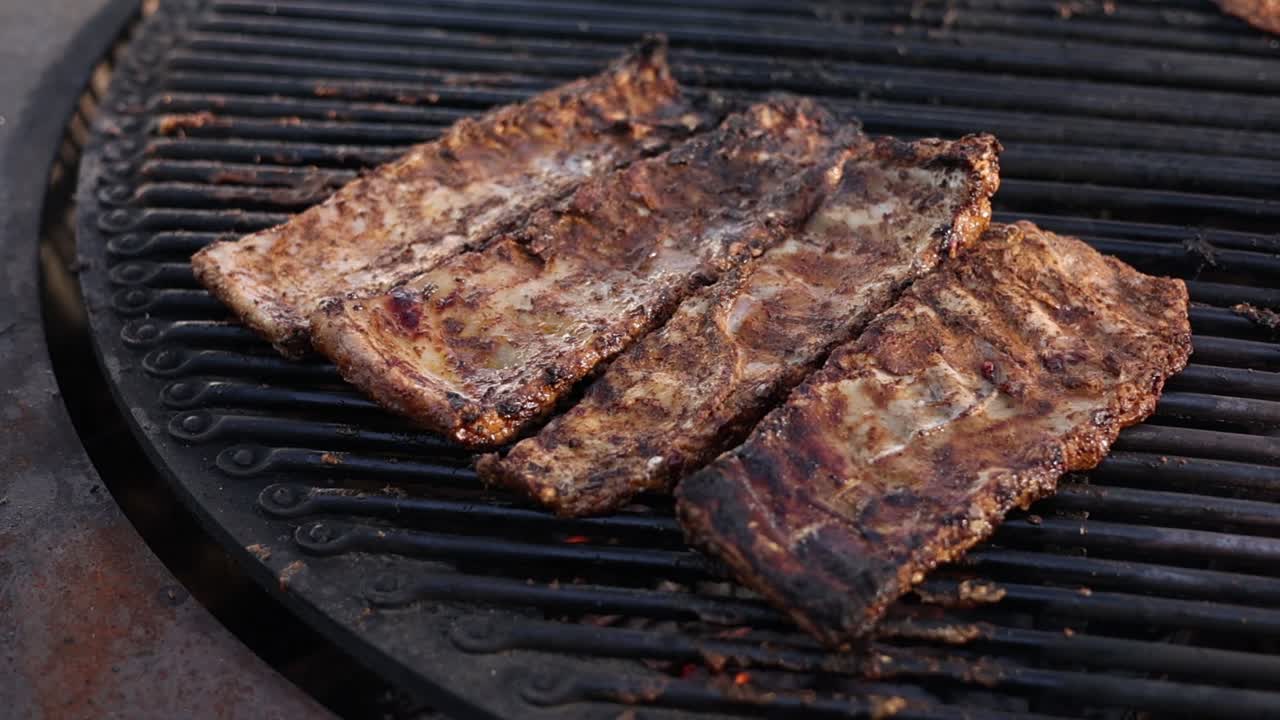 costillas de cerdo a la parrilla