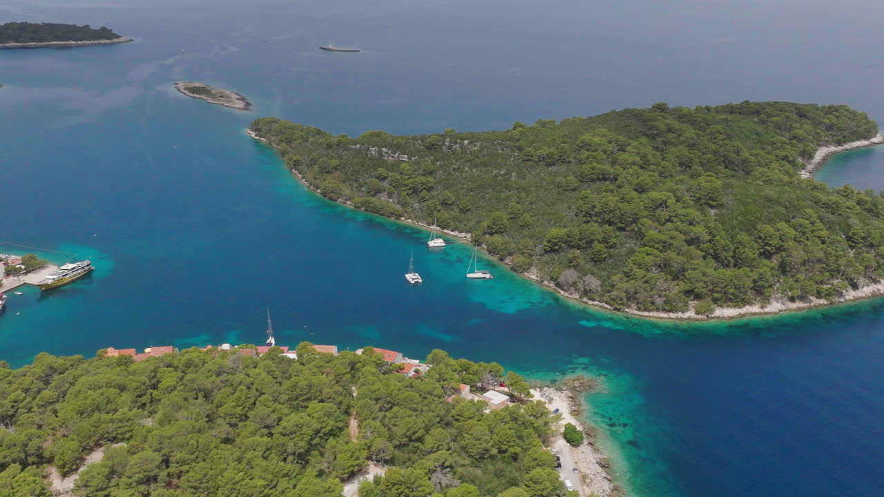 Veduta aerea del Parco Nazionale dell'isola di Mljet in Croazia, Europa