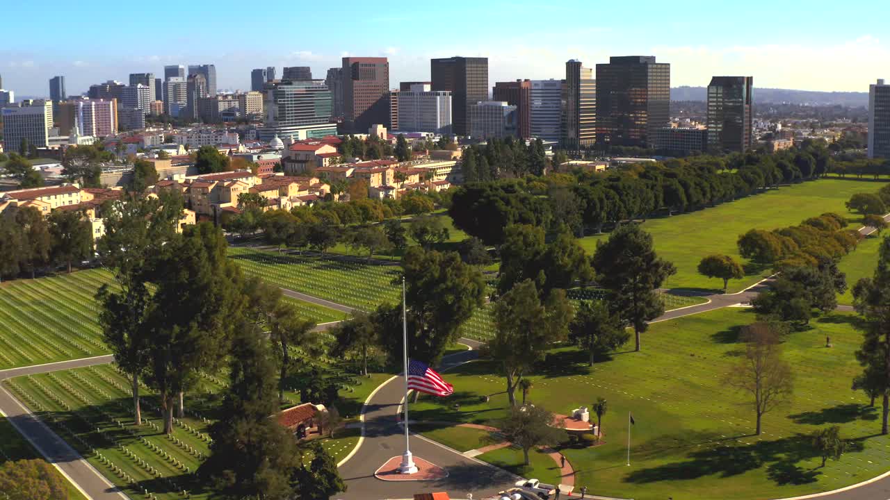 лос-анджелес национальное кладбище точка интереса полет с городом лос-анджелеса показал в обратном падении