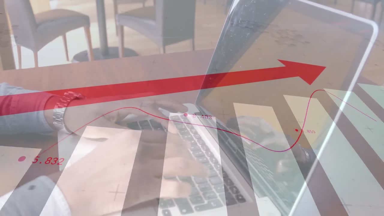 ⁇ 은 화살표의 애니메이션과 노트북을 사용하는 사업가에 대한 통계 처리