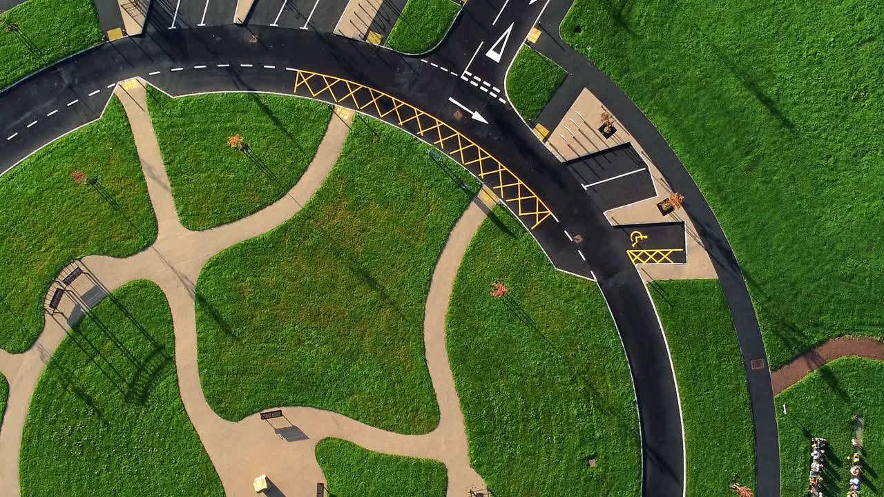 현대 원형 묘지 통로 디자인 조감도 천천히 상승하는 휴식의 예술적 정원