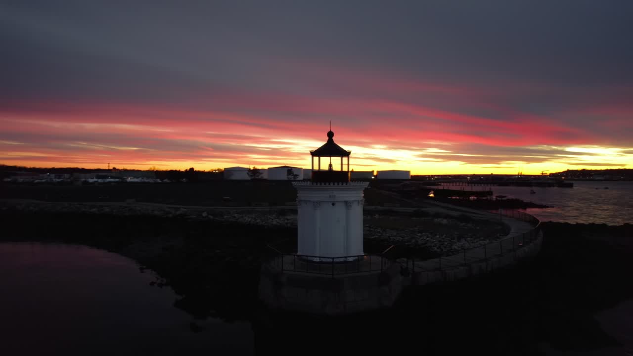 포틀랜드, 메인, 포틀랜드 방파제 등대의 공중, 벌레 빛