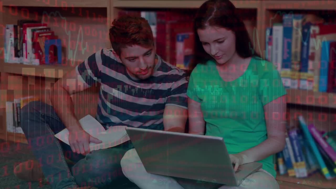 animación de procesamiento de datos sobre estudiantes caucásicos hablando