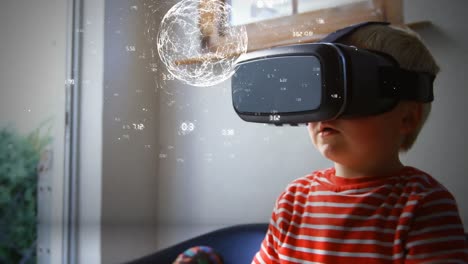 Animation-Eines-Globus-Mit-Zahlen-über-Einem-Kaukasischen-Jungen,-Der-Ein-VR-Headset-Verwendet