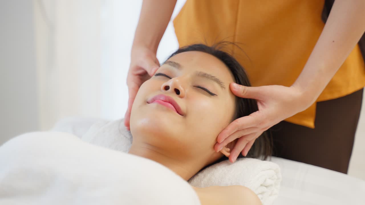 얼굴 마사지 세션