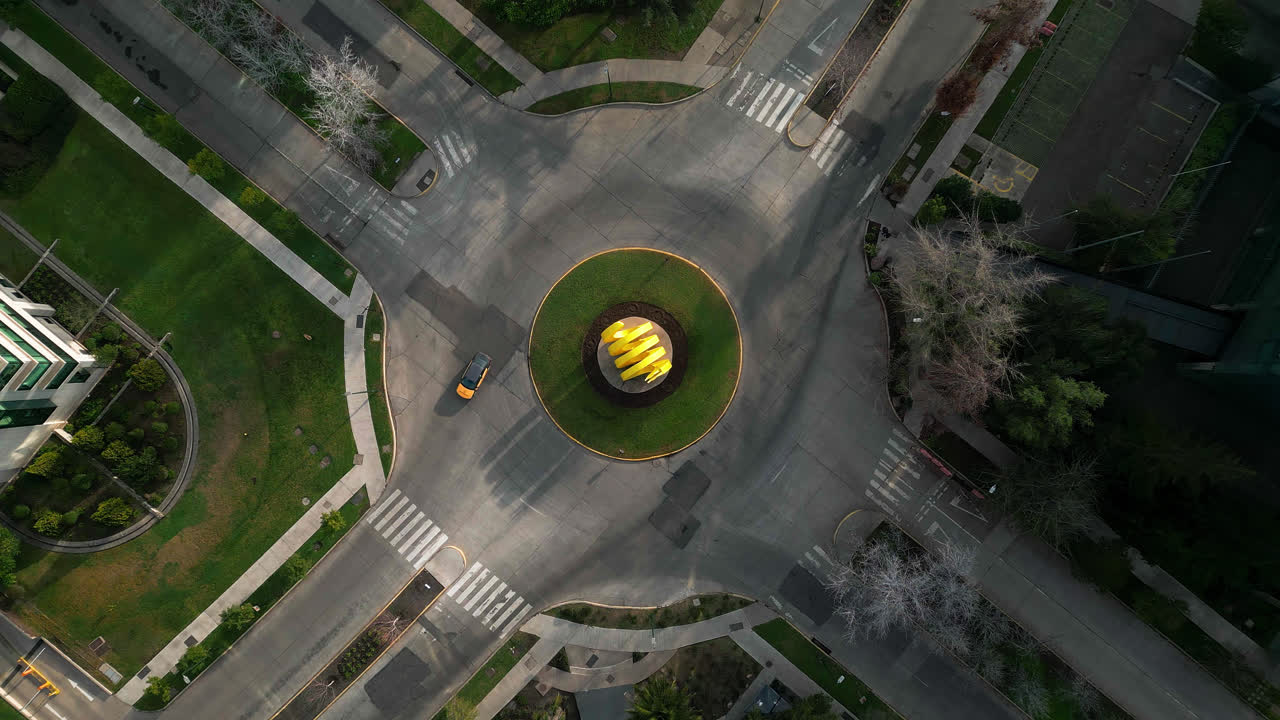 calle circular ciudad empresarial drone shot chile