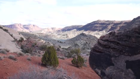 desierto y montañas