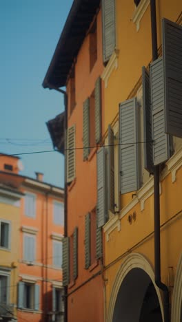 colorful italian buildings