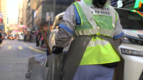 following street cleaner in hong kong