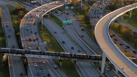 Drone-view-of-cars-on-I-45-North-in-Houston,-Texas